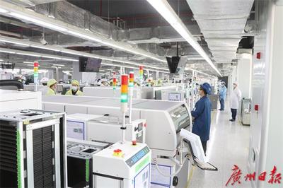 高速公路傍园区而过，产业集聚河源高新区软件的开发